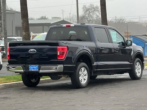 Used 2023 Ford F150 XLT image 4