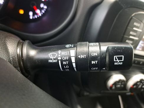 Used 2018 Kia Soul image 20