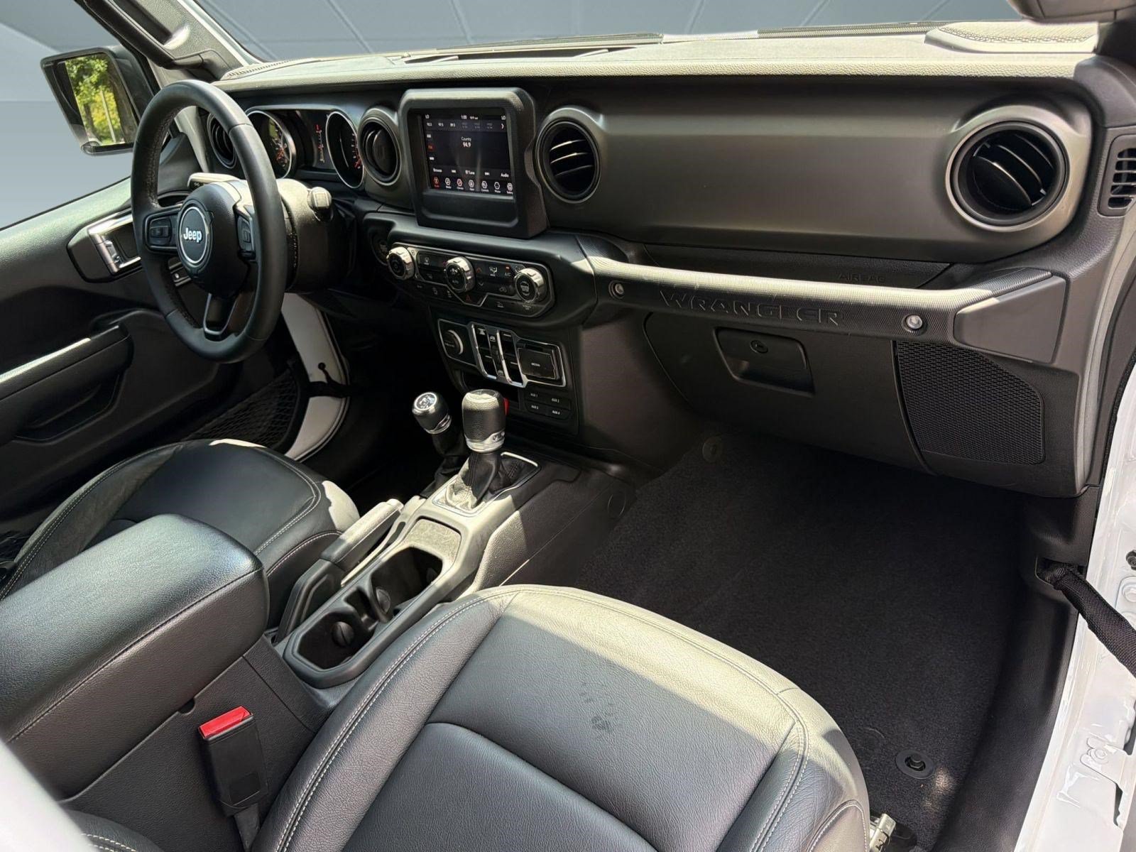 Used 2023 Jeep Wrangler Unlimited Sport AWD/4WD image 30