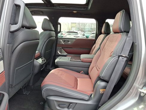 New 2026 INFINITI QX80 Autograph image 7