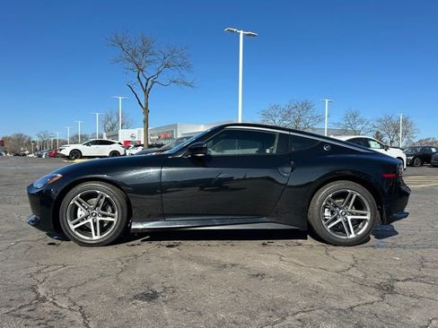 Certified 2024 Nissan Z Sport w/ Floor Mat Package image 6