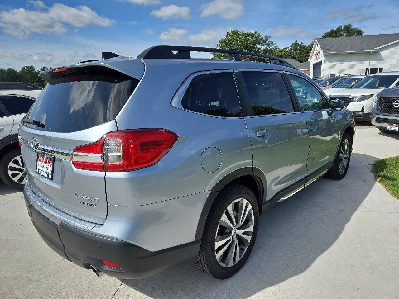 Used 2019 Subaru Ascent Limited w/ Popular Package #4 AWD/4WD image 5