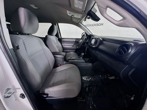 Used 2021 Toyota Tacoma SR image 27