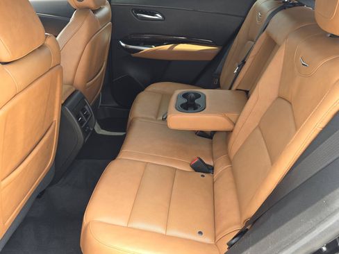 Certified 2023 Cadillac XT4 Premium Luxury w/ Technology Package FWD image 25