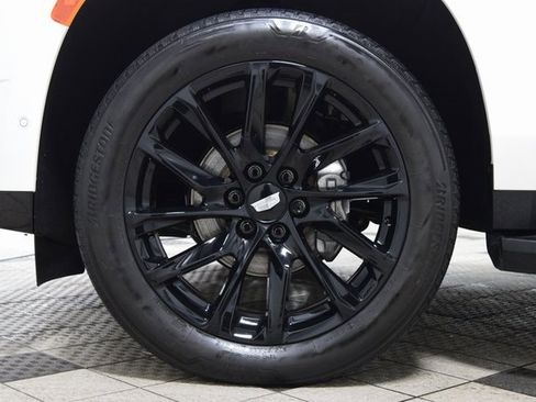 Used 2023 Cadillac Escalade Sport Platinum w/ LPO, ONYX Package image 24