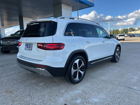 Used 2024 Mercedes-Benz GLB 250 image 5