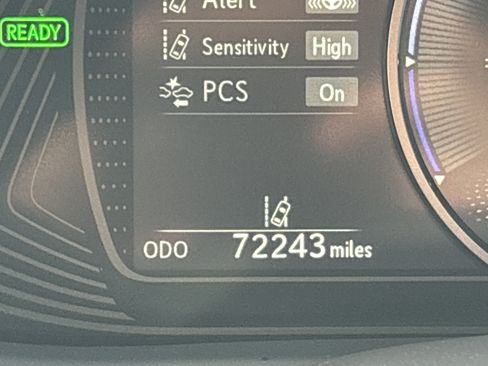 Used 2021 Lexus UX 250h w/ Premium Package image 22