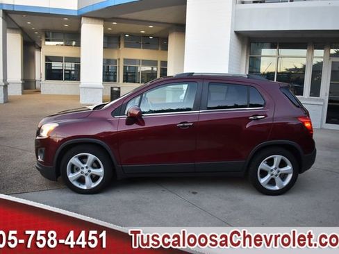 Used 2016 Chevrolet Trax LTZ image 6