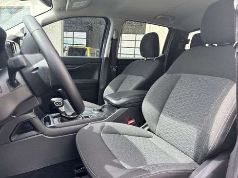 Used 2024 Ford Ranger XLT AWD/4WD image 17