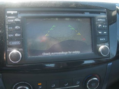 Used 2017 Nissan Sentra SR Turbo w/ SR Turbo Premium Package FWD image 25