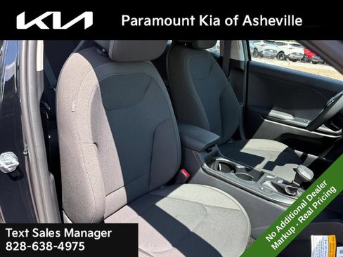 New 2026 Kia K4 FWD image 19
