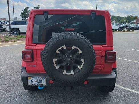 Used 2025 Jeep Wrangler Unlimited Rubicon 4xe AWD/4WD image 5
