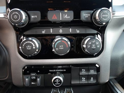 New 2025 RAM 1500 Big Horn image 16