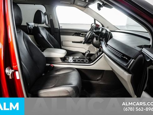 Used 2022 Kia Carnival SX Prestige image 20