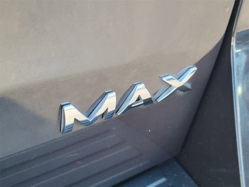 Certified 2022 Ford Expedition Max XLT image 5