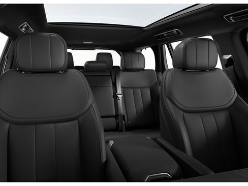 New 2026 Land Rover Range Rover Long Wheelbase SE image 6