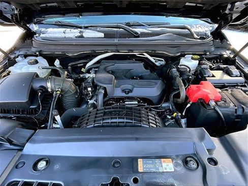 Used 2020 Ford Ranger Lariat w/ Equipment Group 501A Mid image 10