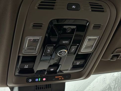 New 2026 GMC Yukon Denali w/ Denali Reserve Package image 33