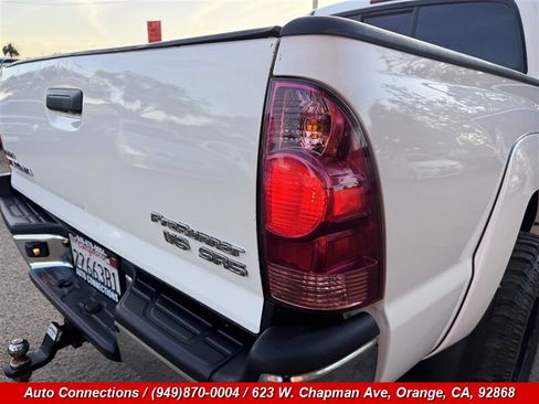 Used 2012 Toyota Tacoma PreRunner image 34