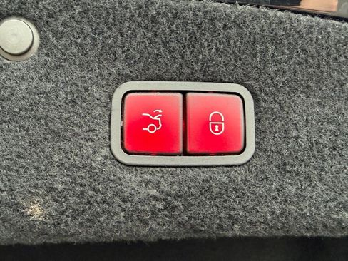 Used 2015 Mercedes-Benz S 550 4MATIC Coupe image 34