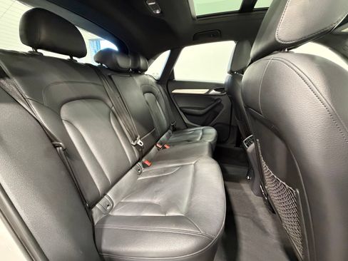 Used 2018 Audi Q3 2.0T Premium w/ Convenience Package AWD/4WD image 28