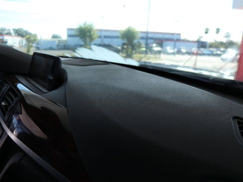 Used 2015 BMW 335i Sedan image 42