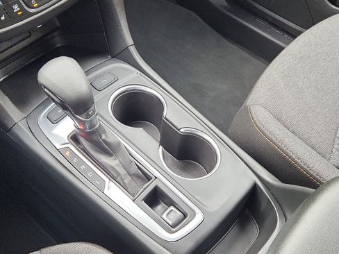 Used 2024 Chevrolet Equinox LT image 24