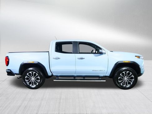 Used 2025 GMC Canyon Denali AWD/4WD image 8