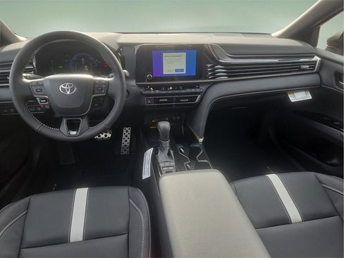 New 2026 Toyota Camry SE image 16