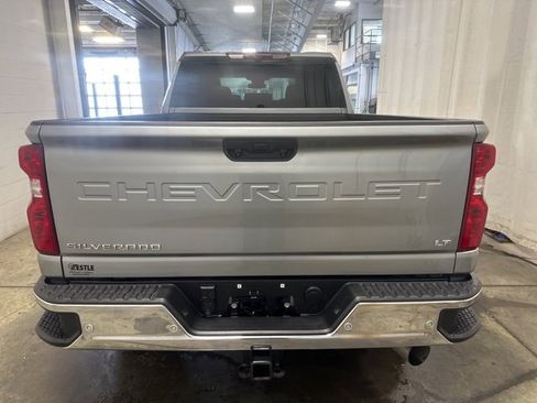 Used 2025 Chevrolet Silverado 2500 LT w/ Safety Package image 5