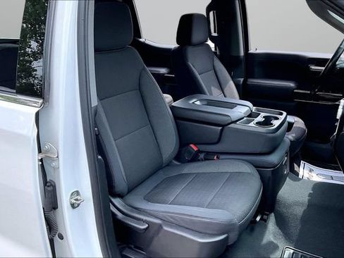 Certified 2019 GMC Sierra 1500 SLE w/ SLE Value Package AWD/4WD image 7