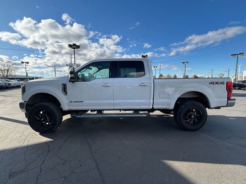 Used 2019 Ford F350 Lariat w/ Lariat Value Package image 3