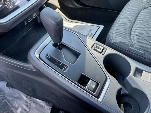 Used 2024 Subaru Crosstrek 2.0i Premium image 16