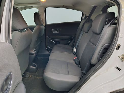 Used 2019 Honda HR-V EX image 12