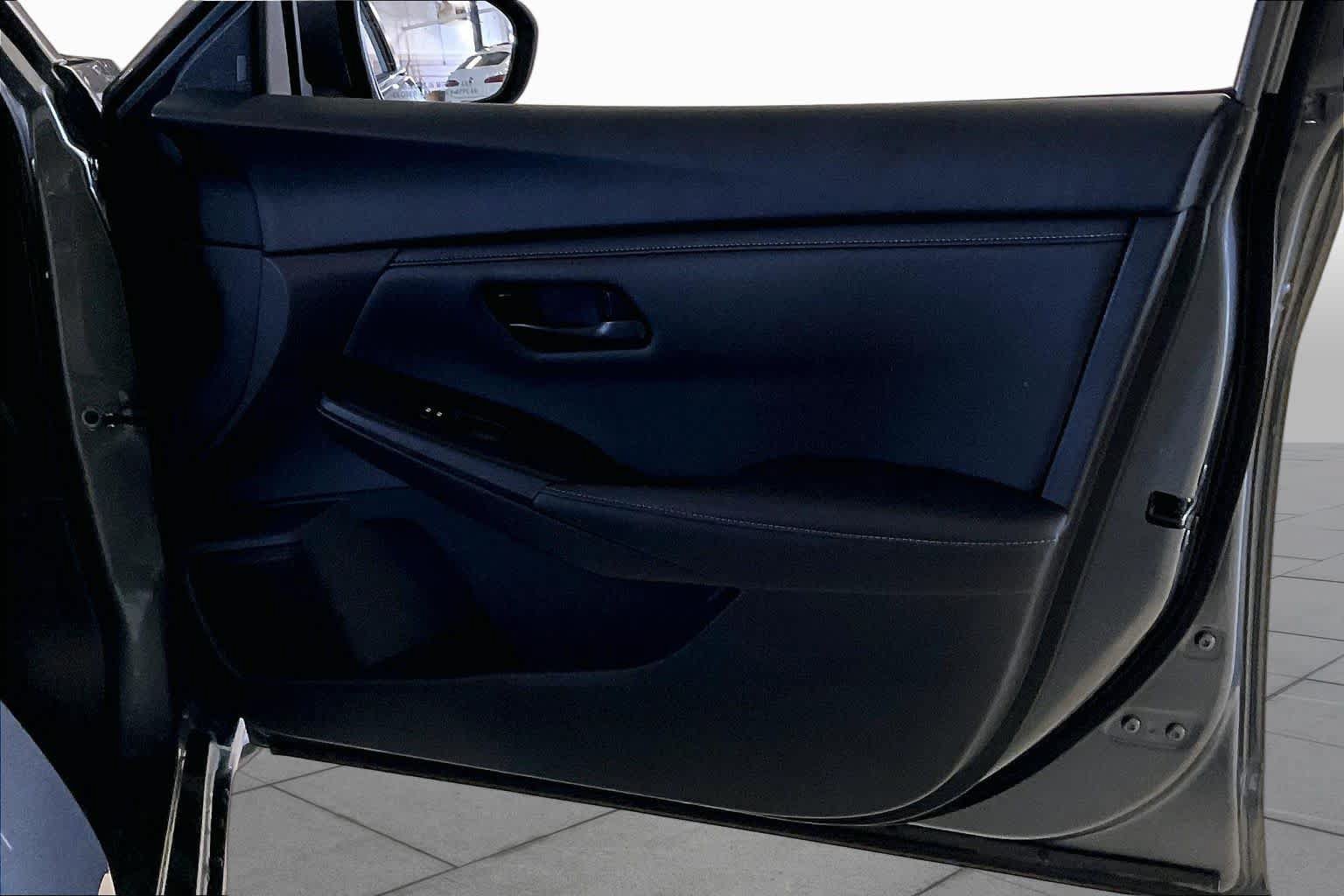 Used 2024 Nissan Sentra S FWD image 20
