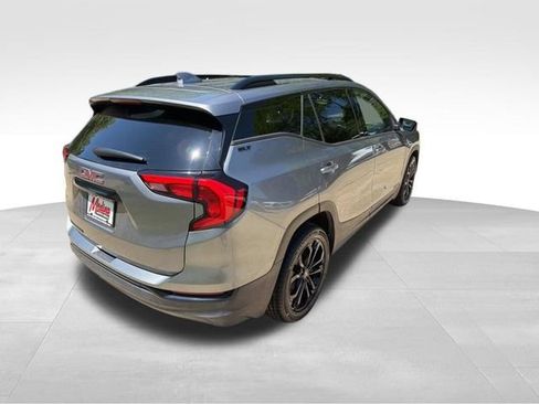 Used 2020 GMC Terrain SLT w/ Elevation Edition FWD image 4
