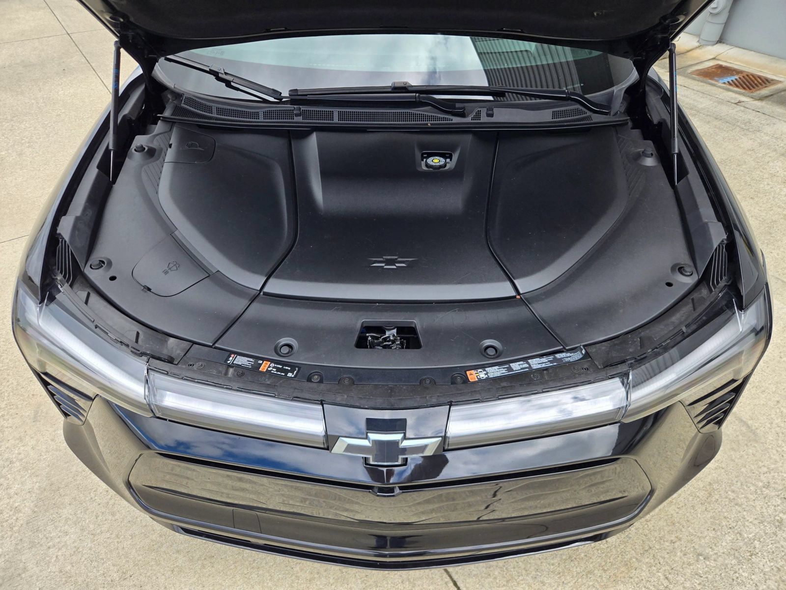 Used 2024 Chevrolet Blazer EV RS RWD image 35