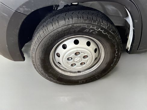 Used 2023 RAM ProMaster 2500 FWD image 14