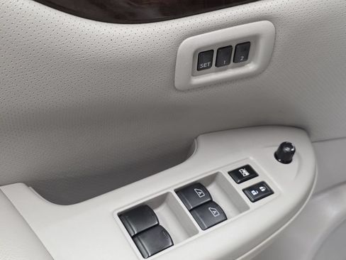 Used 2013 Nissan Quest LE w/ Protection Pkg FWD image 26