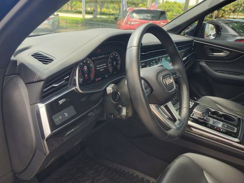 Used 2023 Audi Q7 2.0T Premium Plus w/ Premium Plus Package AWD/4WD image 15