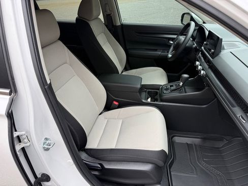 Used 2023 Honda CR-V EX image 16