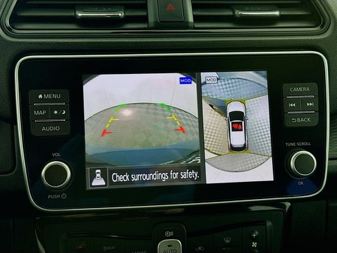 Used 2024 Nissan Leaf SV Plus image 23