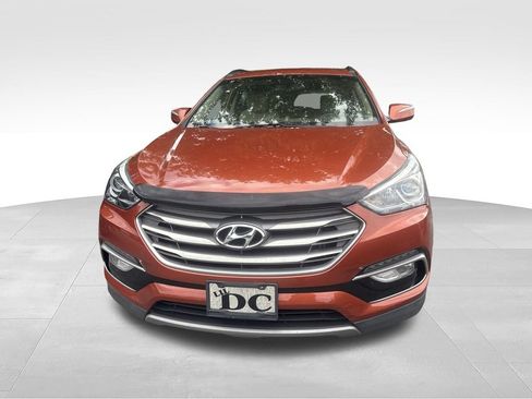 Used 2017 Hyundai Santa Fe Sport FWD image 2