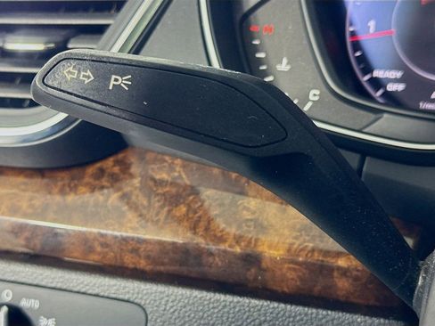 Used 2018 Audi Q5 2.0T Premium Plus w/ Premium Plus Package image 12