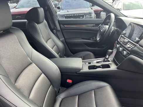 Used 2022 Honda Accord Sport image 8