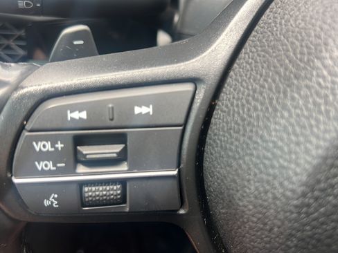 Used 2023 Honda Accord Sport image 31