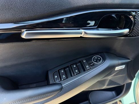 Certified 2024 Kia Seltos SX AWD/4WD image 11