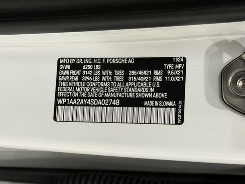 Certified 2025 Porsche Cayenne image 56