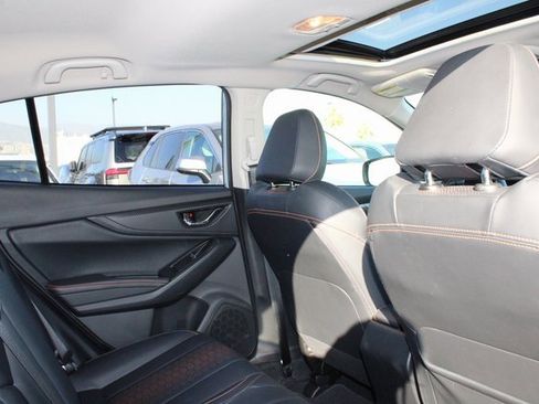 Used 2023 Subaru Crosstrek 2.5i Limited w/ Moonroof Package image 7