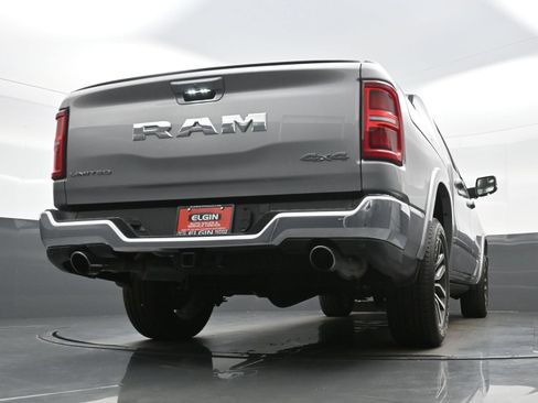Used 2025 RAM 1500 Limited AWD/4WD image 32